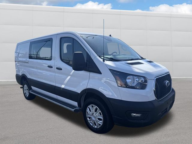 Used 2024 Ford Transit 250 - photo 2