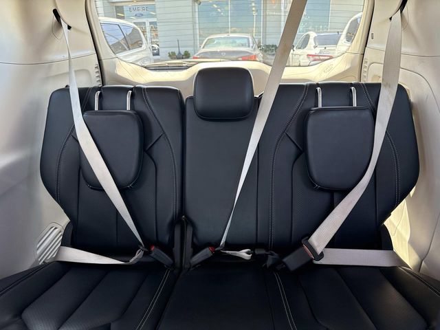 Used 2024 Chrysler Pacifica - photo 18