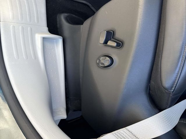 Used 2024 Chrysler Pacifica - photo 21