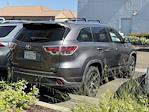 2016 Toyota Highlander 4x2 SUV for sale #CP25344 - photo 2