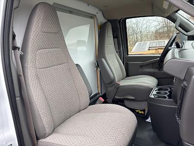 New 2025 GMC Savana 3500 Box Van for sale #G253297 - photo 2