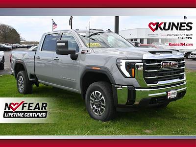 New 2025 GMC Sierra 3500 SLE Crew Cab 4x4 Pickup for sale #06T3030 - photo 1