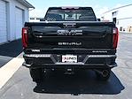 New 2025 GMC Sierra 2500 Denali Ultimate Crew Cab 4x4 Pickup for sale #06T3443 - photo 7