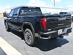New 2025 GMC Sierra 2500 Denali Ultimate Crew Cab 4x4 Pickup for sale #06T3443 - photo 8