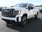 New 2025 GMC Sierra 2500 Denali Ultimate Crew Cab 4x4 Pickup for sale #06T3545 - photo 8
