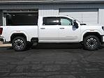 New 2025 GMC Sierra 2500 Denali Ultimate Crew Cab 4x4 Pickup for sale #06T3545 - photo 4