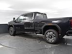 New 2025 GMC Sierra 2500 Denali Ultimate Crew Cab 4x4 Pickup for sale #06T3718 - photo 9