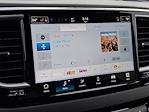 Used 2025 Chrysler Pacifica Select Minivan for sale #309172 - photo 18