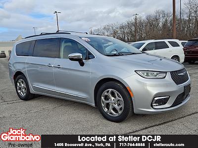 2023 Chrysler Pacifica AWD Minivan for sale #309182 - photo 1