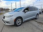 2023 Chrysler Pacifica AWD Minivan for sale #309182 - photo 4