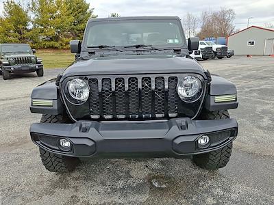 Used 2022 Jeep Gladiator - photo 1