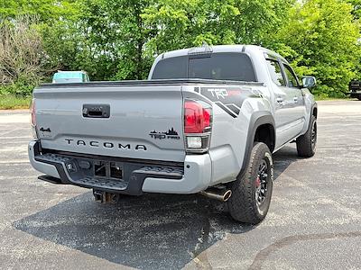 2017 Toyota Tacoma Double Cab 4x4 Pickup for sale #742147B - photo 2