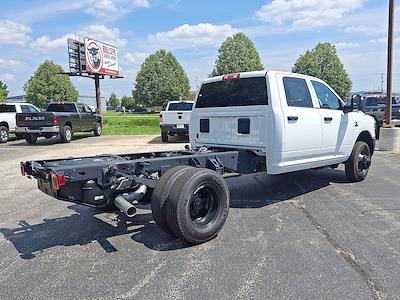 2025 Ram 3500 Crew Cab DRW 4x4 Cab Chassis for sale #745282 - photo 2