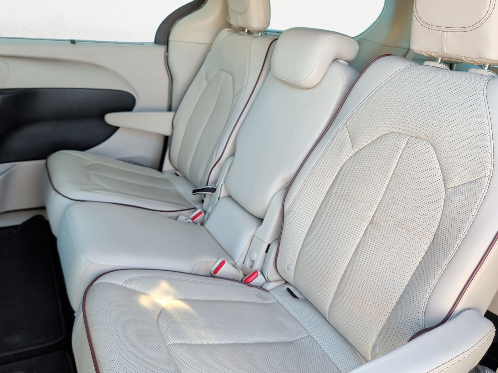 Used 2017 Chrysler Pacifica - photo 15
