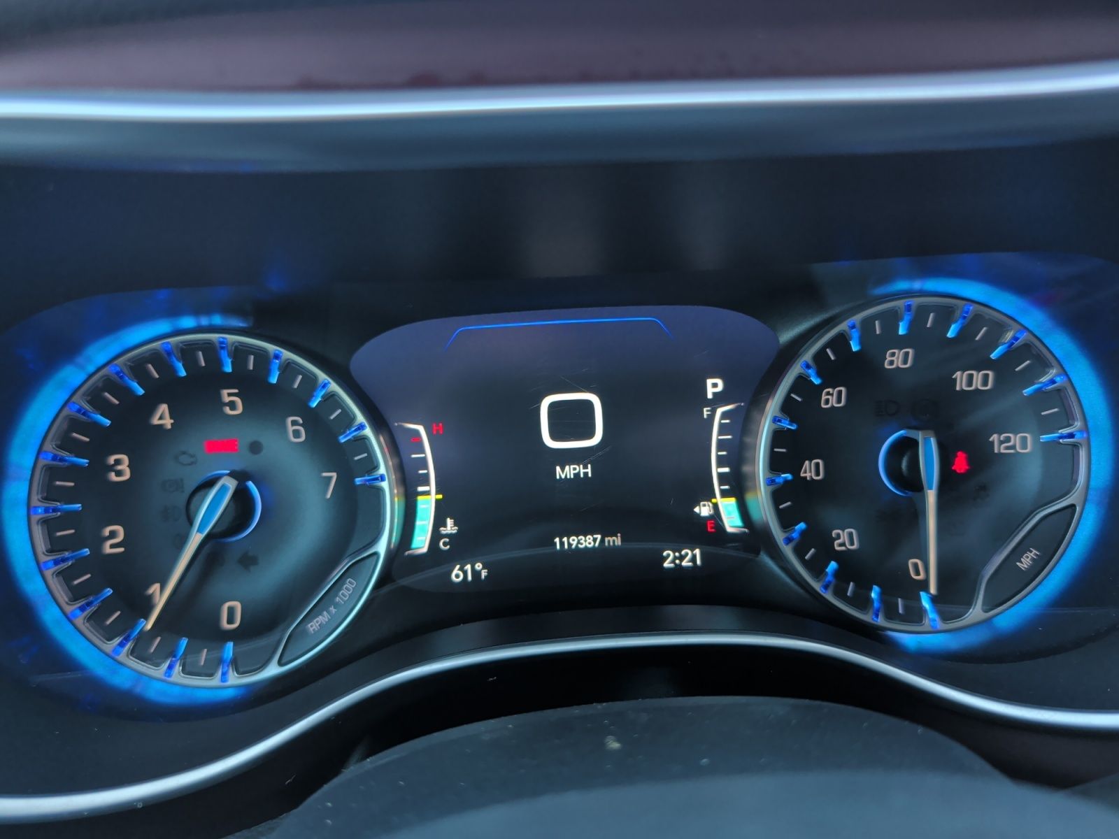 Used 2017 Chrysler Pacifica - photo 23