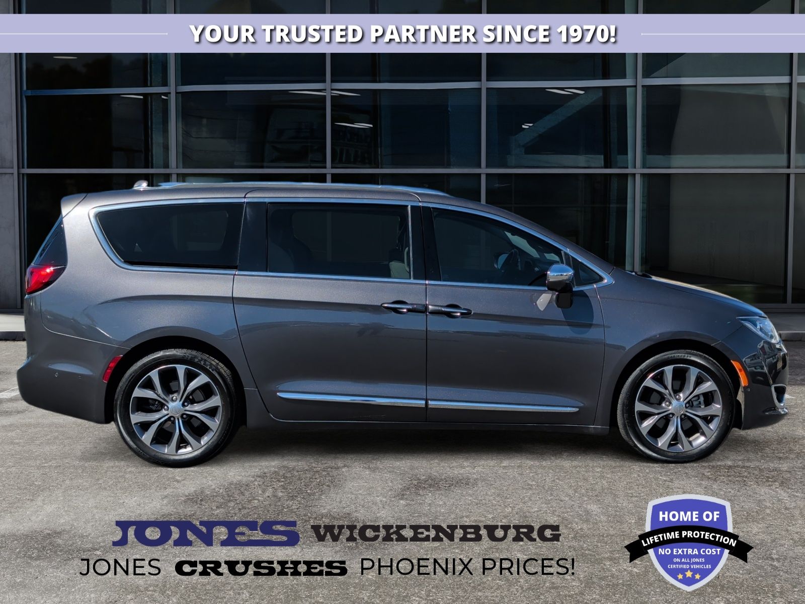 Used 2017 Chrysler Pacifica - photo 8