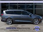 2017 Chrysler Pacifica FWD Minivan for sale #26127B - photo 6
