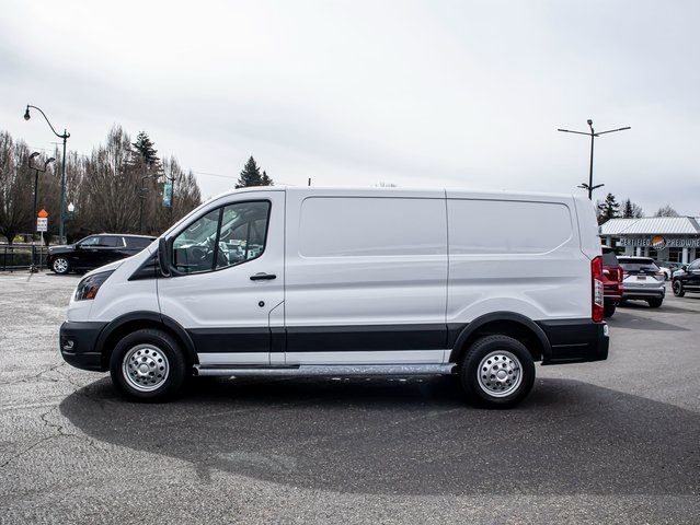 Used 2023 Ford Transit 250 - photo 8