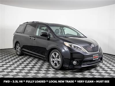 Used 2017 Toyota Sienna SE Minivan for sale #9780A - photo 1