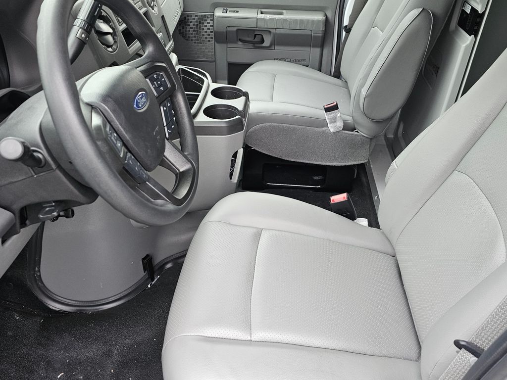 New 2024 Ford E-350 - photo 27