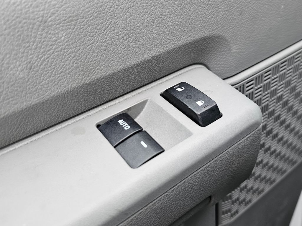 New 2024 Ford E-350 - photo 31