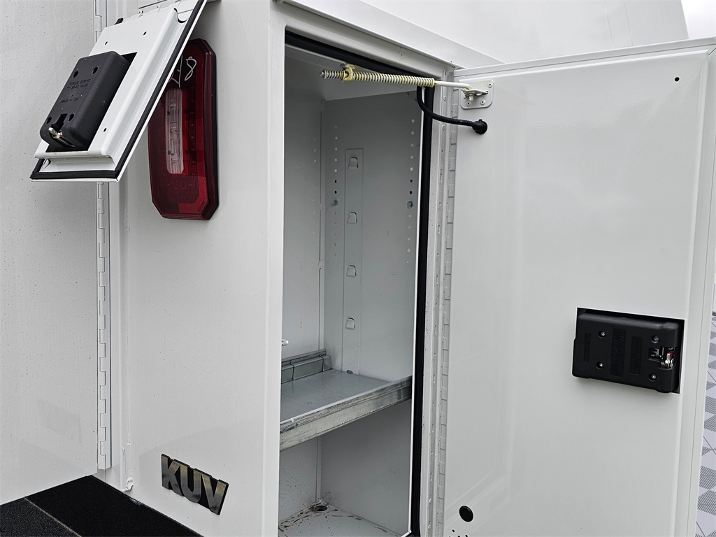 New 2024 Ford E-350 - photo 18
