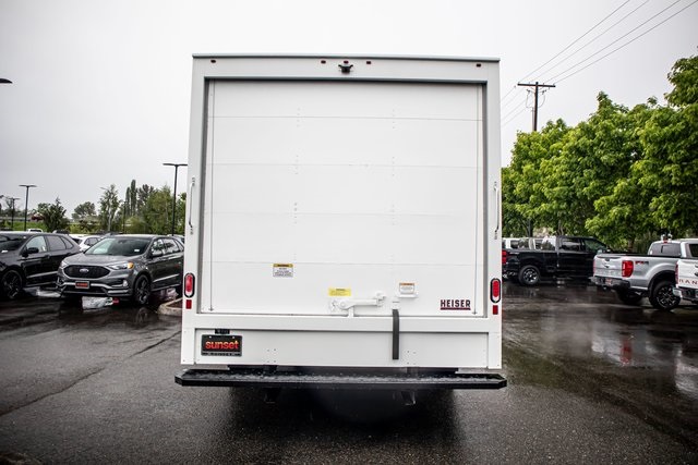 New 2024 Ford E-450 - photo 30