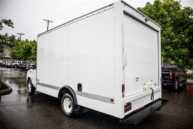 New 2024 Ford E-450 - photo 32