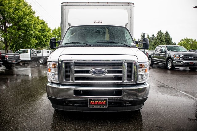 New 2024 Ford E-450 - photo 34