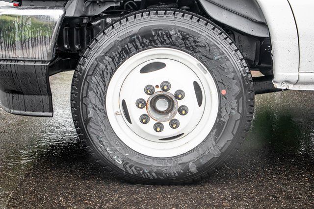 New 2024 Ford E-450 - photo 35