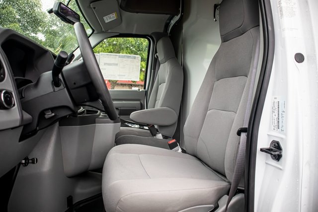 New 2024 Ford E-450 - photo 38
