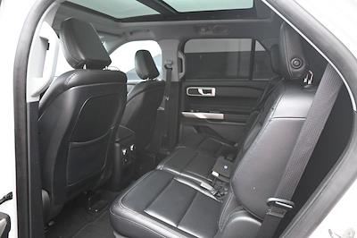 Used 2020 Ford Explorer - photo 2