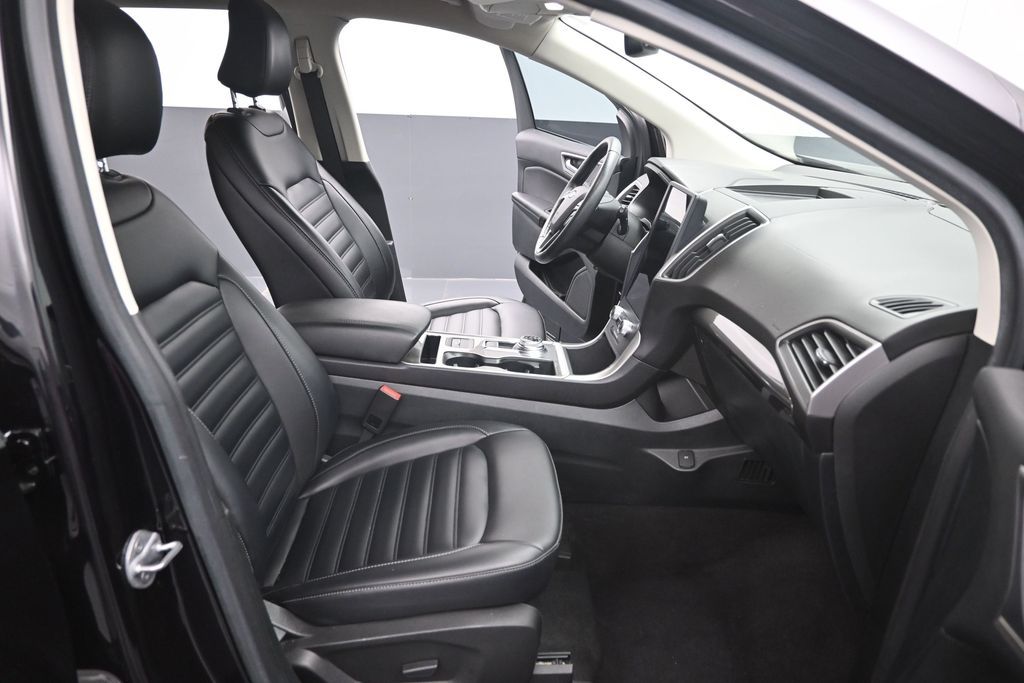 Used 2023 Ford Edge - photo 16