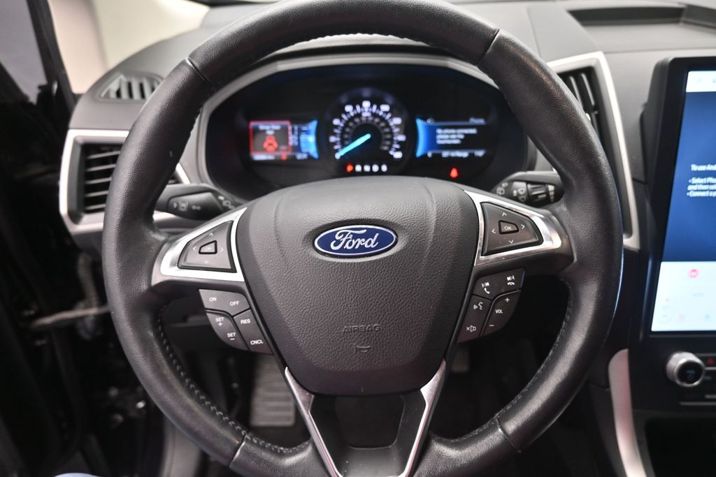 Used 2023 Ford Edge - photo 8
