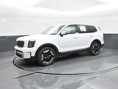 Used 2024 Kia Telluride - photo 1