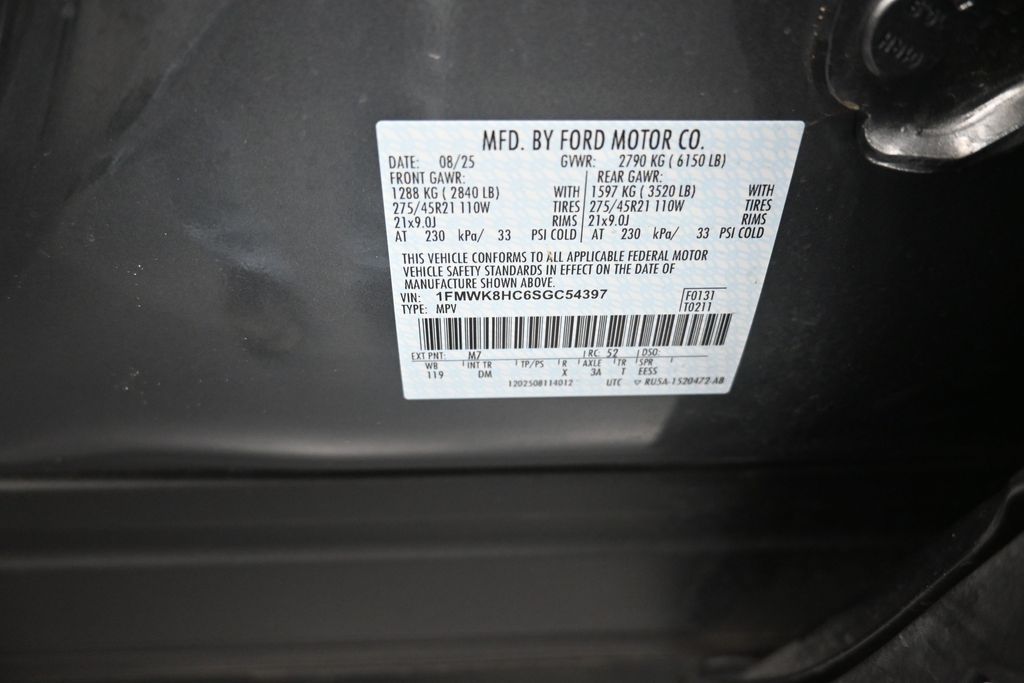 Used 2025 Ford Explorer - photo 22
