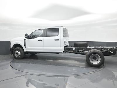 New 2025 Ford F-350 - photo 1