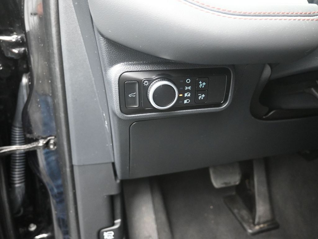 Used 2025 Ford Explorer - photo 15