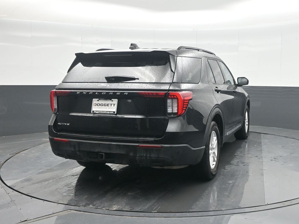 Used 2025 Ford Explorer - photo 27
