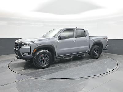 Used 2025 Nissan Frontier - photo 1