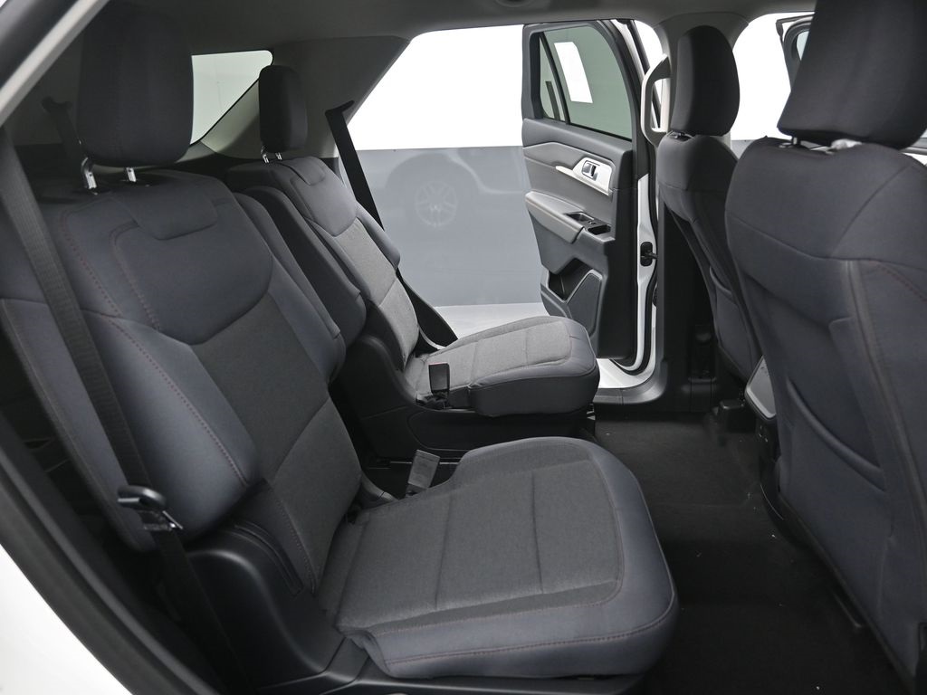 New 2026 Ford Explorer - photo 15
