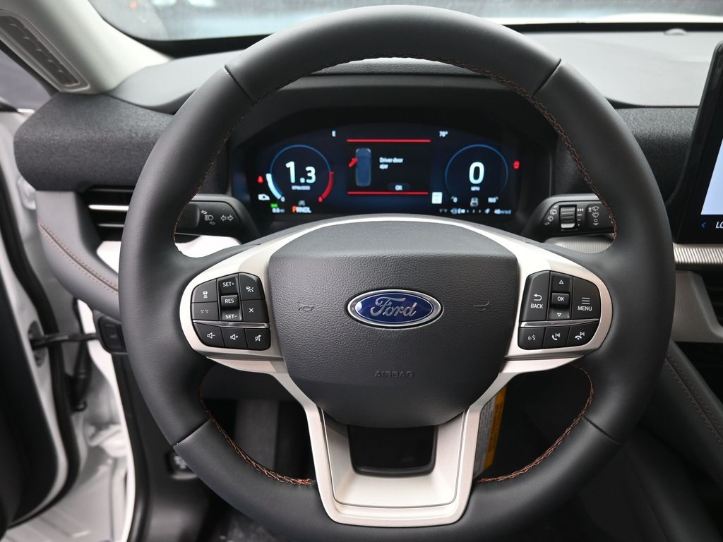 New 2026 Ford Explorer - photo 10