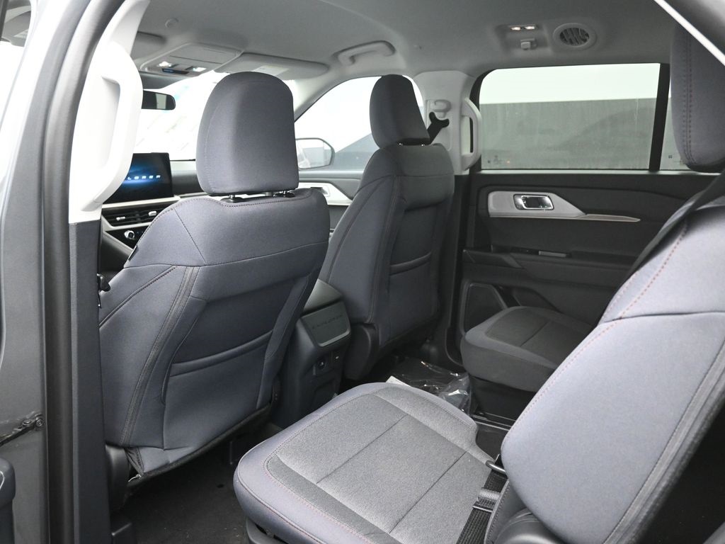New 2026 Ford Explorer - photo 5