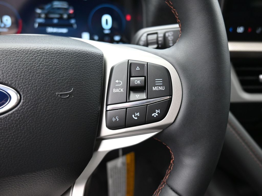 New 2026 Ford Explorer - photo 9