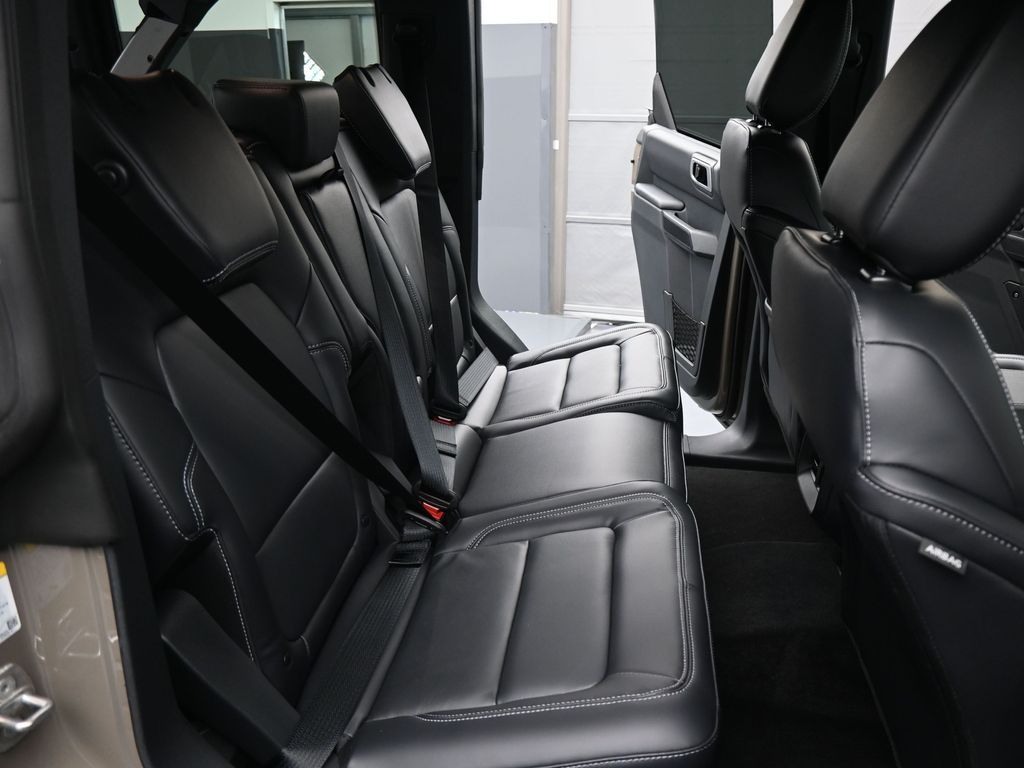 New 2026 Ford Bronco - photo 20