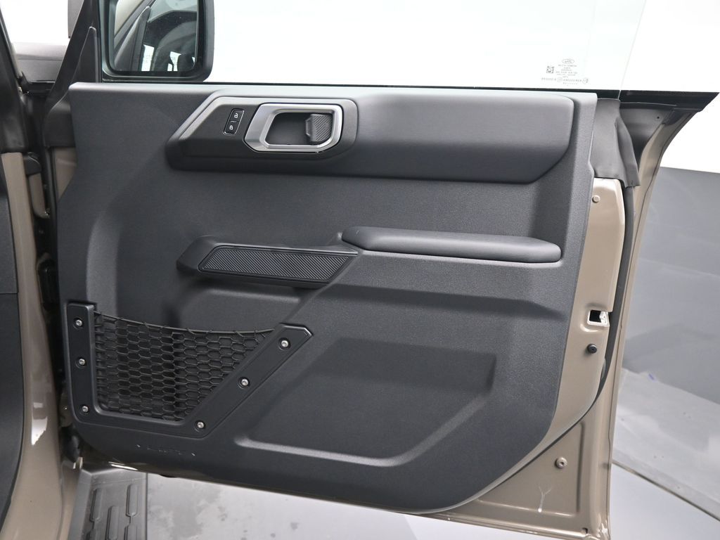 New 2026 Ford Bronco - photo 6