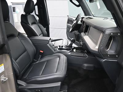 New 2026 Ford Bronco - photo 2