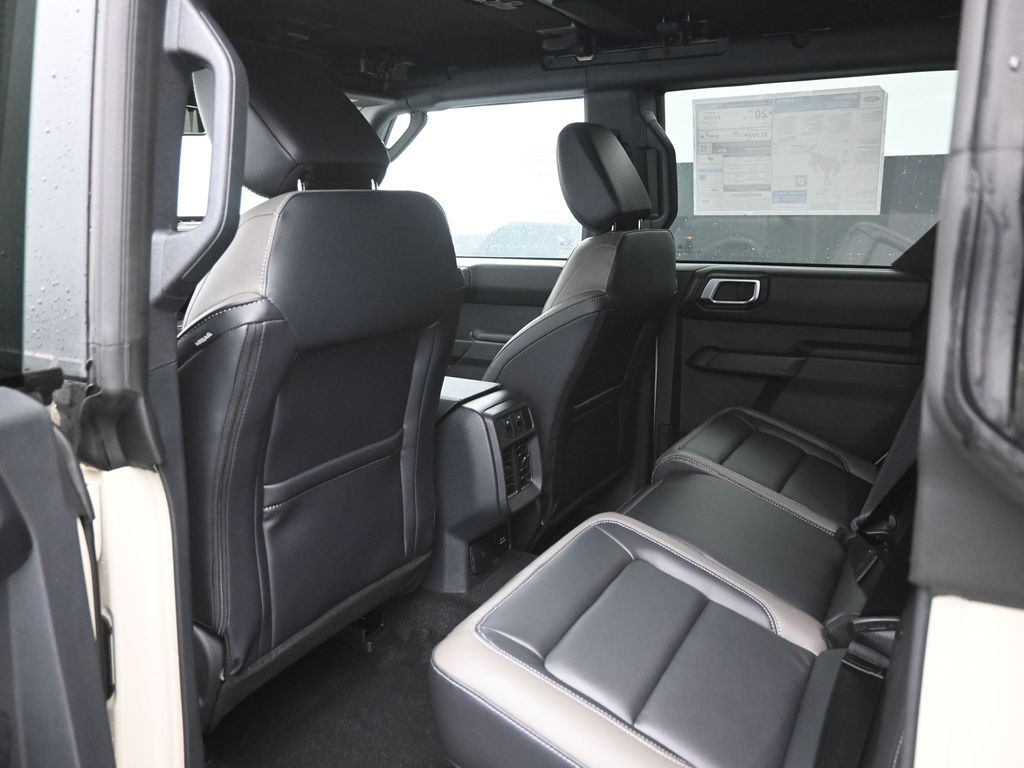 New 2026 Ford Bronco - photo 13
