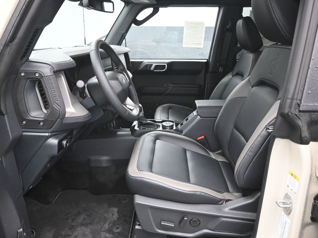 New 2026 Ford Bronco - photo 22