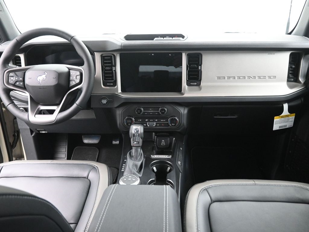 New 2026 Ford Bronco - photo 26
